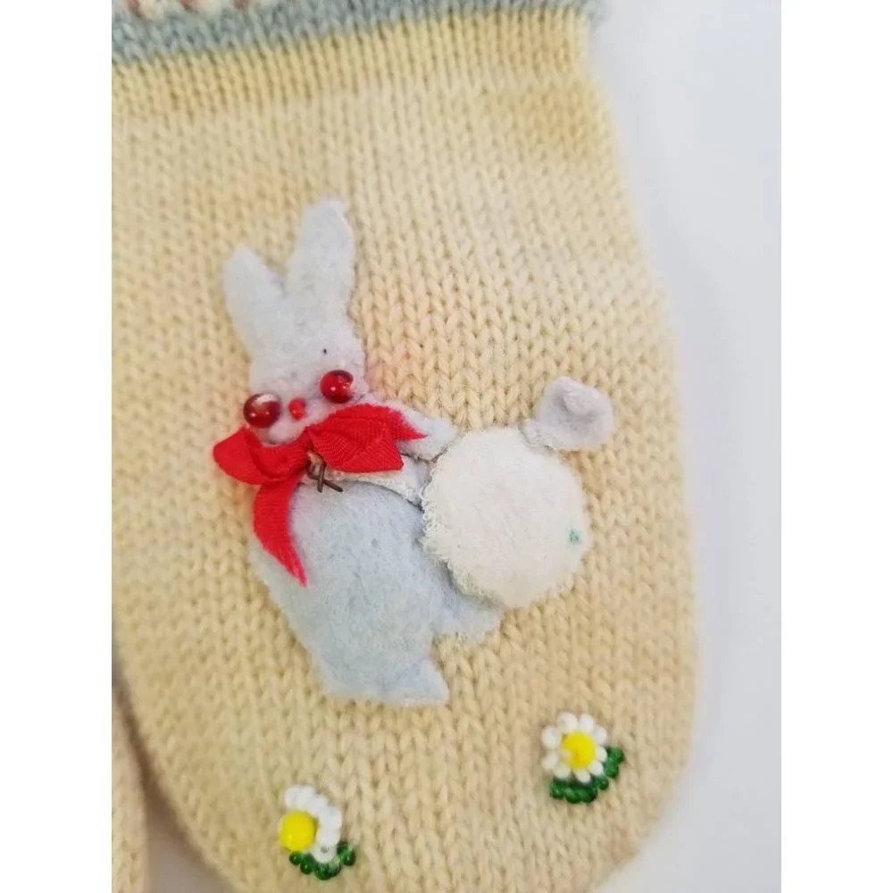 Vtg MCM Infants Knit Mittens with Bunny Applique and Beading
